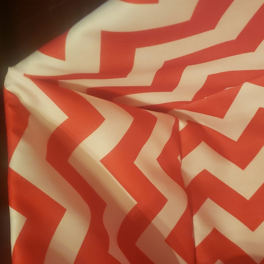 Chevron Patterned Storage Basket - Picture 4 of 5